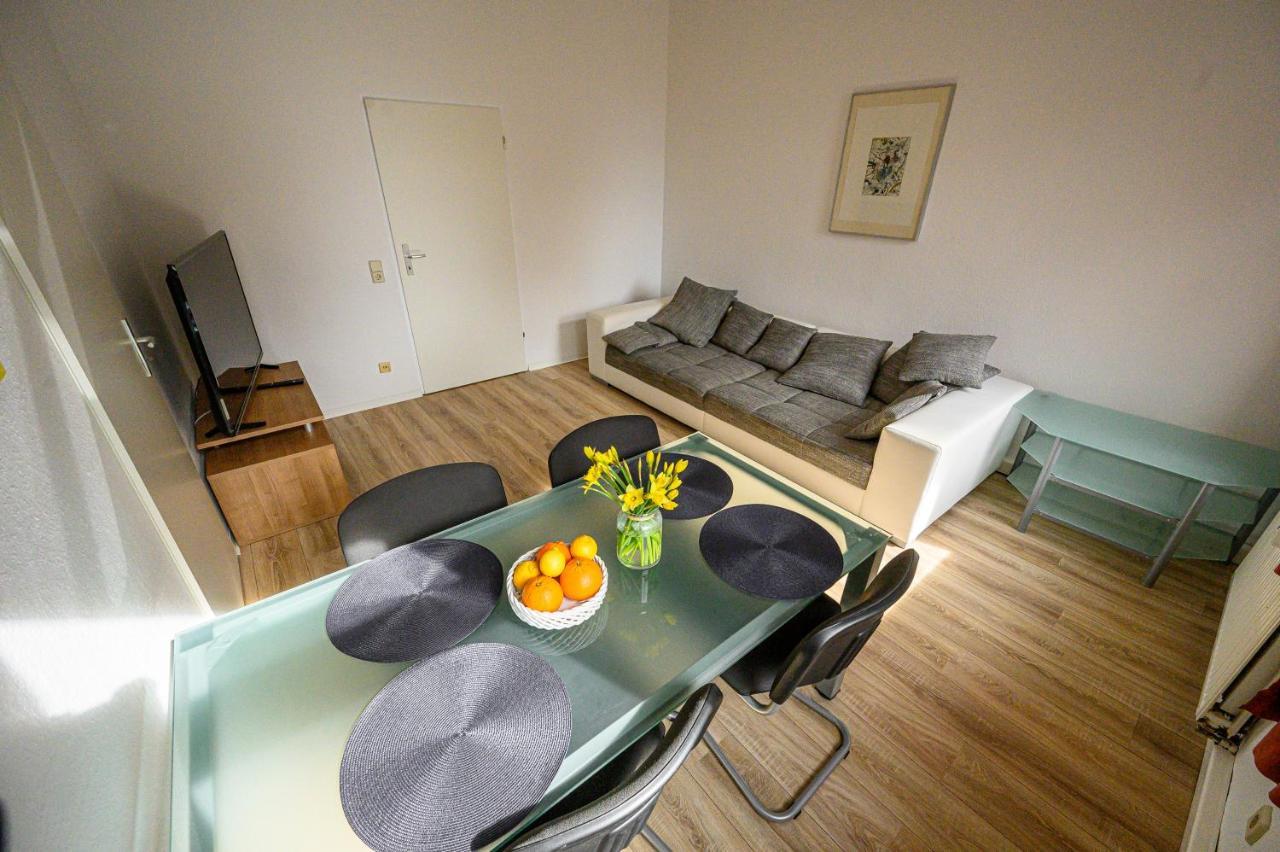 Kleine, Ruhig Gelegene Ferienwohnung In プラウエン エクステリア 写真
